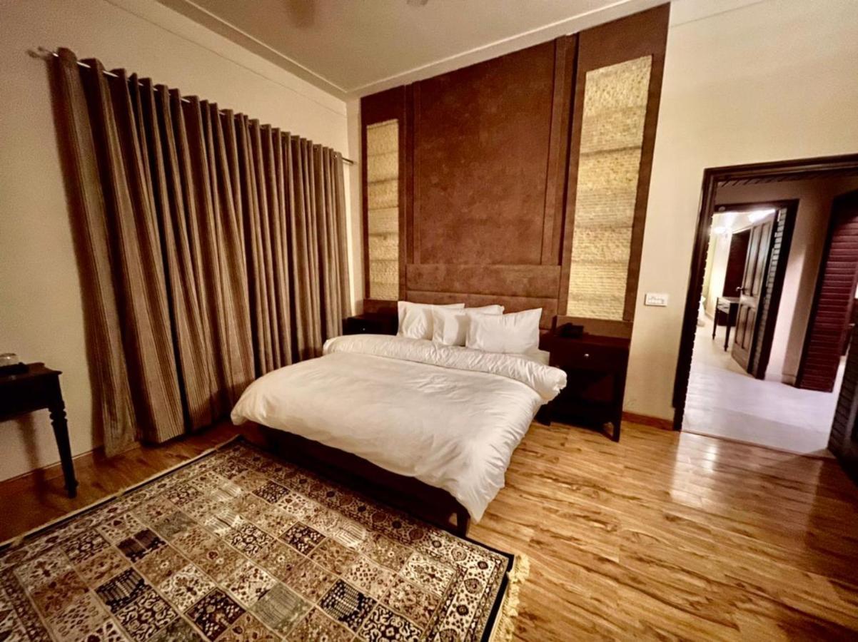 Shelton Hotel Mardan Εξωτερικό φωτογραφία