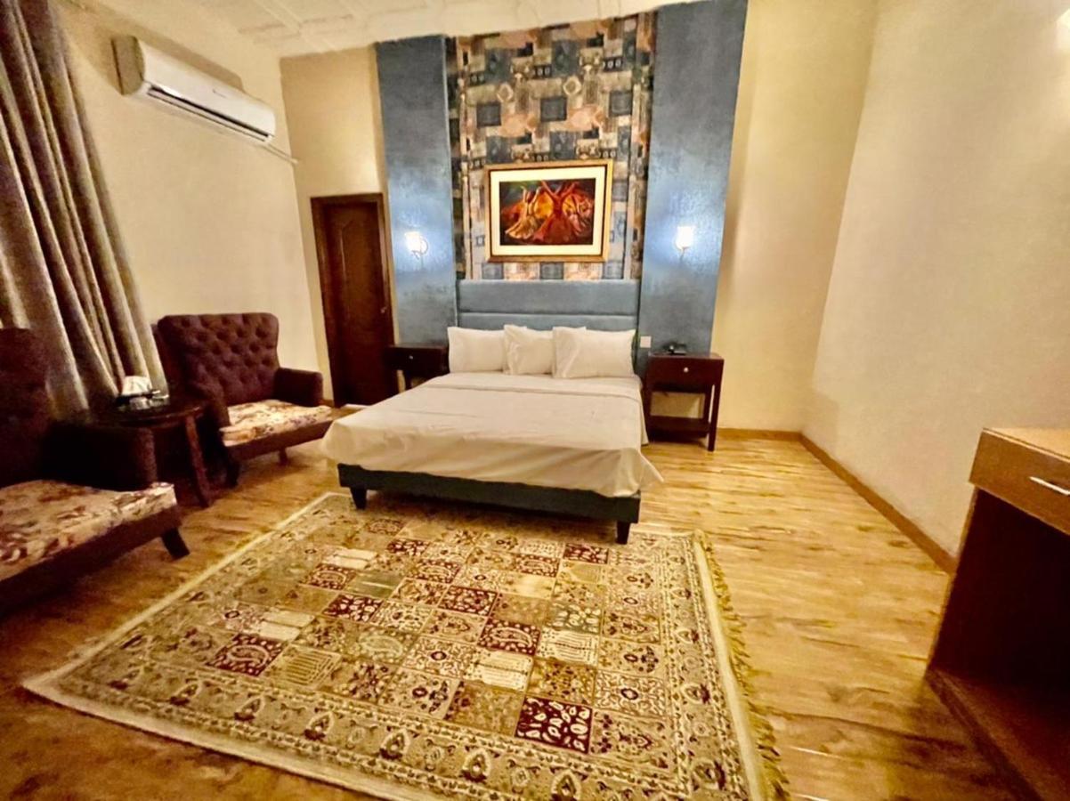 Shelton Hotel Mardan Εξωτερικό φωτογραφία
