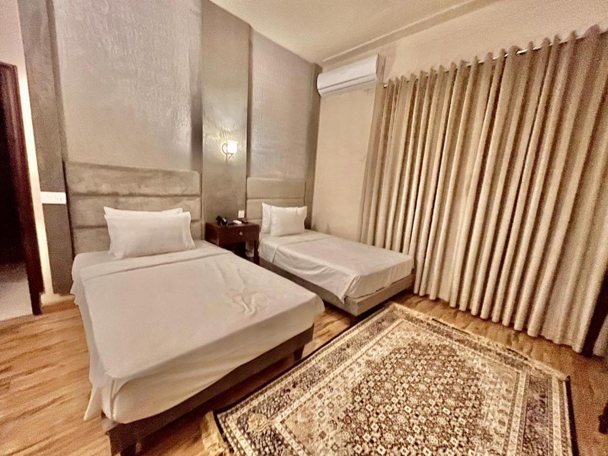 Shelton Hotel Mardan Εξωτερικό φωτογραφία
